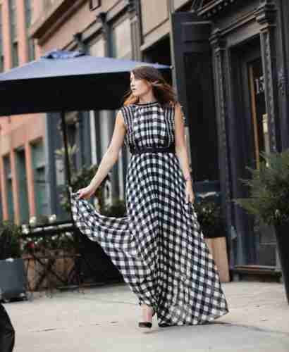 How To Style a Maxi Dress for Fall