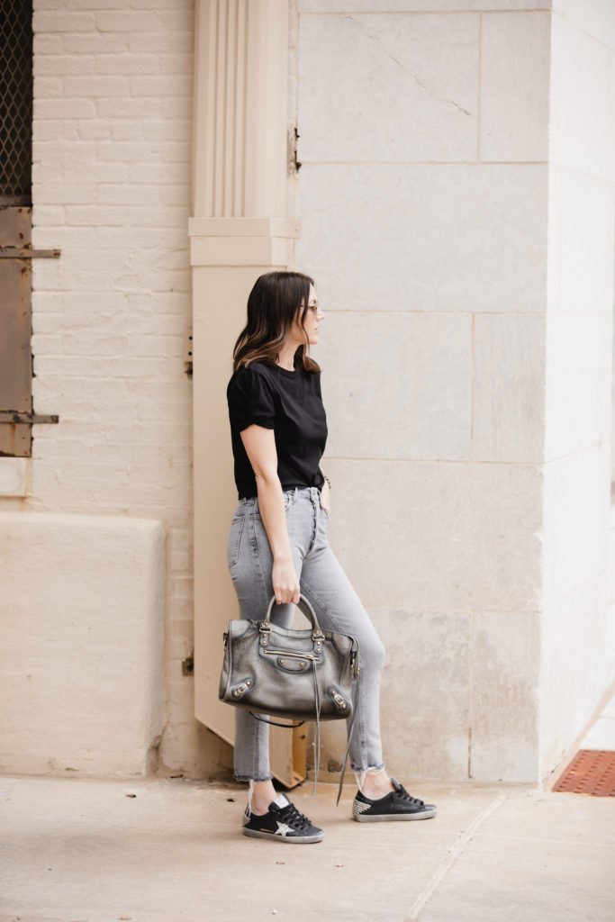 Classic black Tee