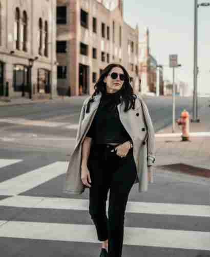 Different Ways to Wear a Trench Coat