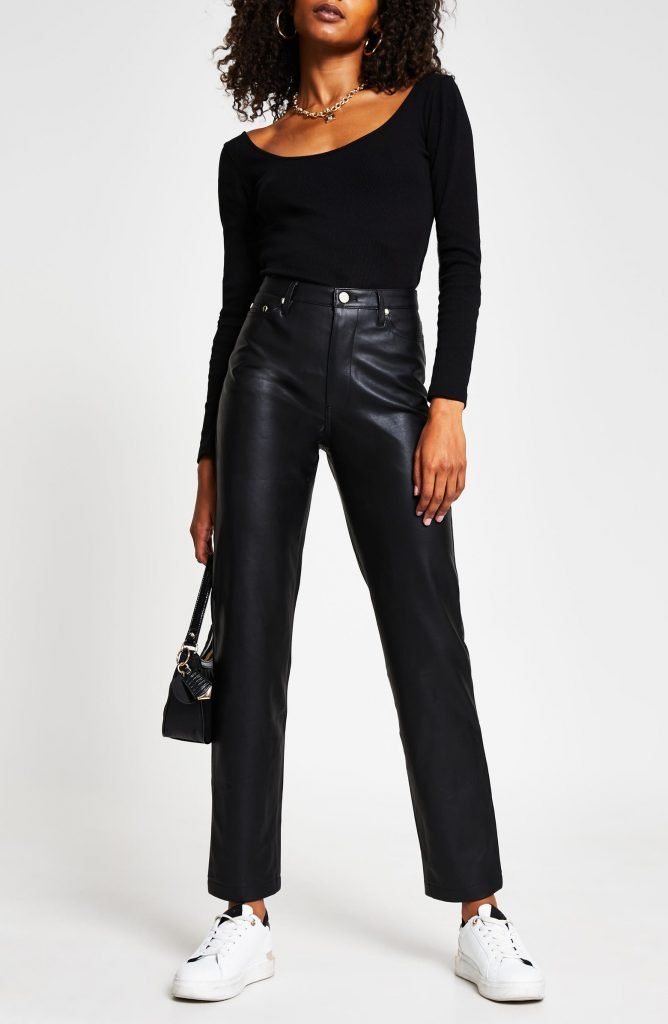How to style leather pants How to style leather pants