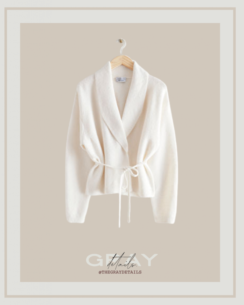 White jacket for fall
