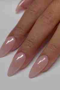 40+ Classy Nude Nail Designs - the gray details