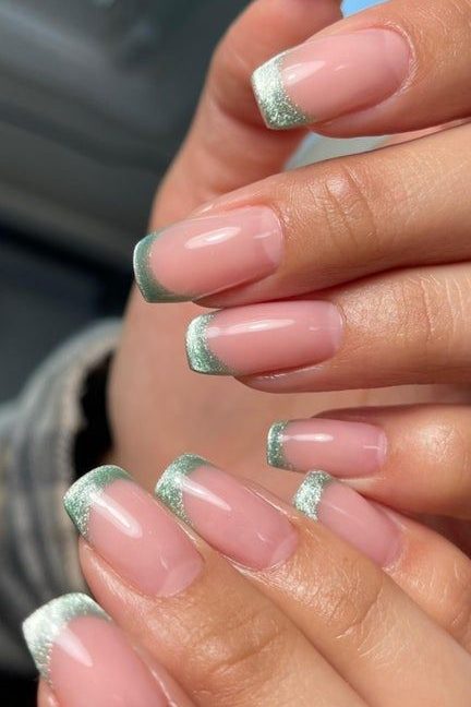 Velvet french tips