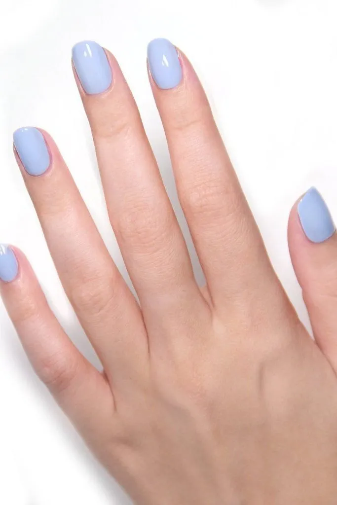 classic baby blue nail ideas