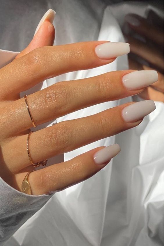 Neutral Manicure Ideas