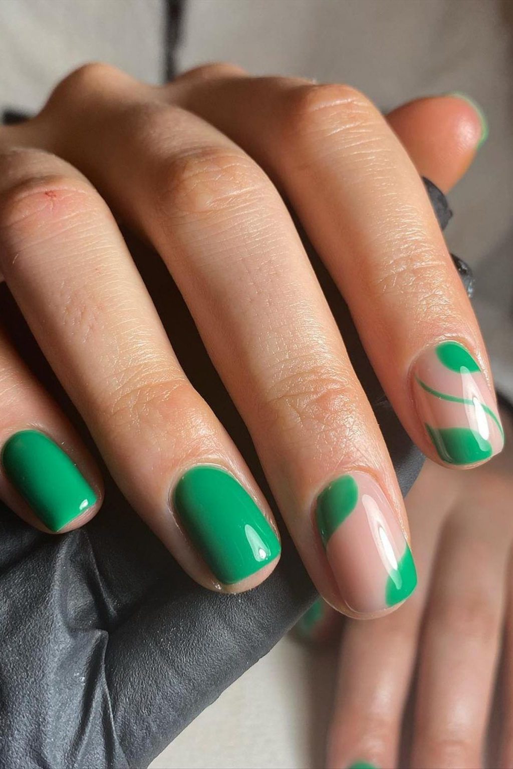 Bright green nails for spring