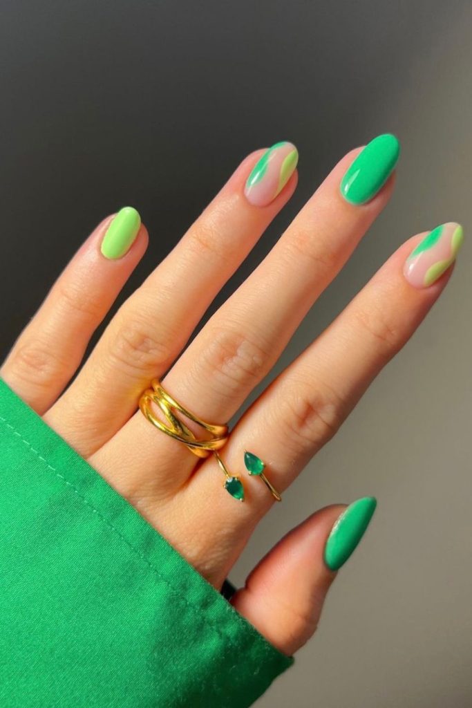 Bright green nails for spring