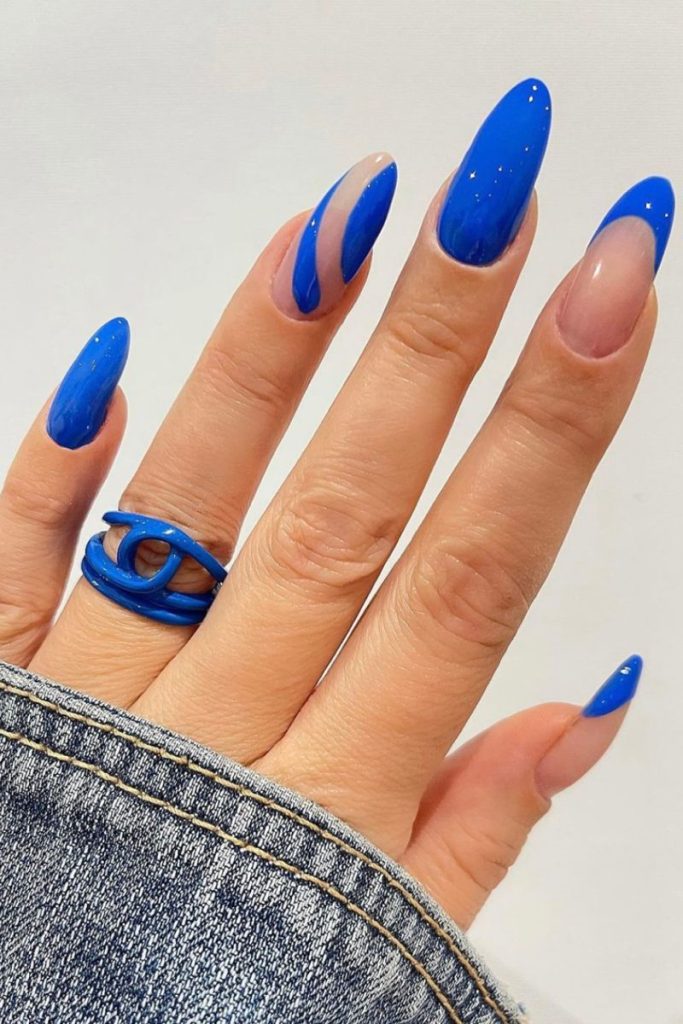 blue nail inspo
