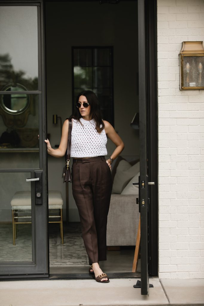 Brown Trouser Outfit Ideas for Spring and Summer