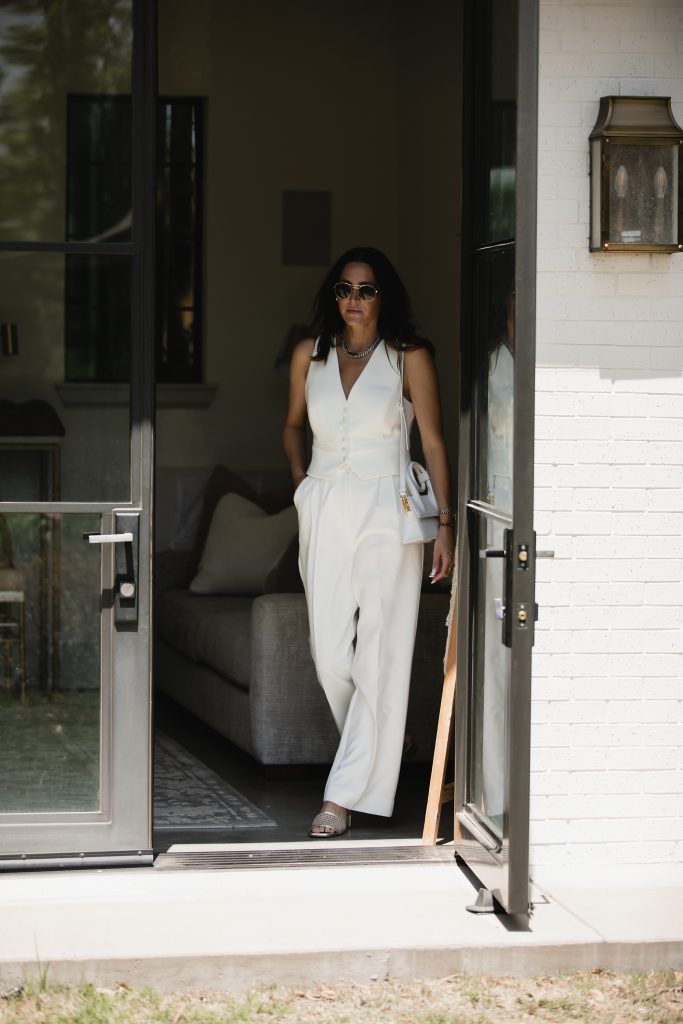Classy Tailored Vest Outfit Ideas