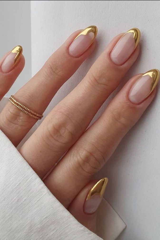 Gold Wedding Nail Ideas