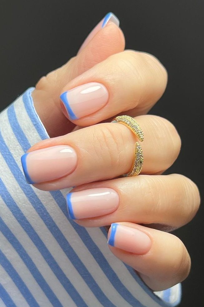 Pastel french nail tips