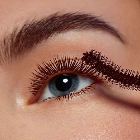 Neutral Eyeshadow Looks - apply mascara