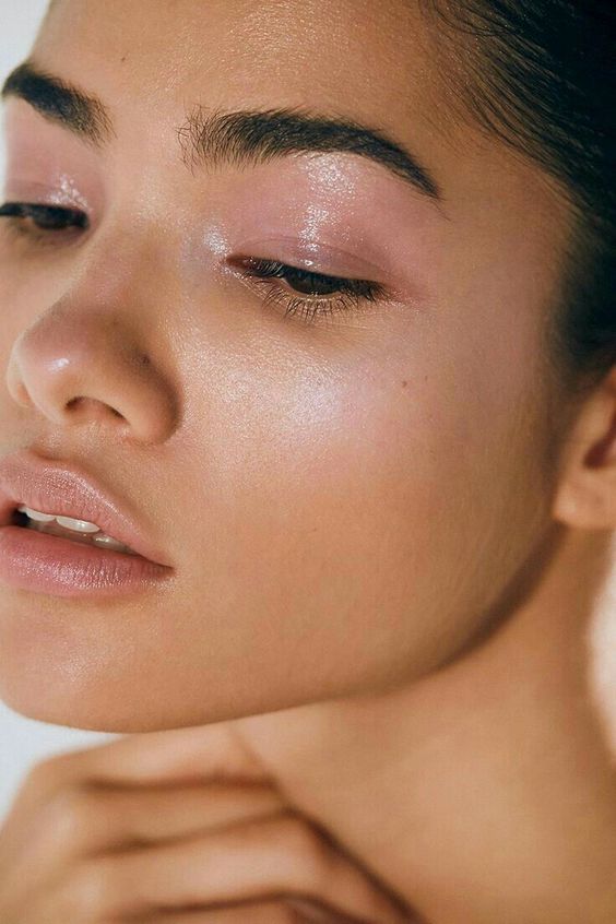 Dewy Eye Neutral Eyeshadow Looks