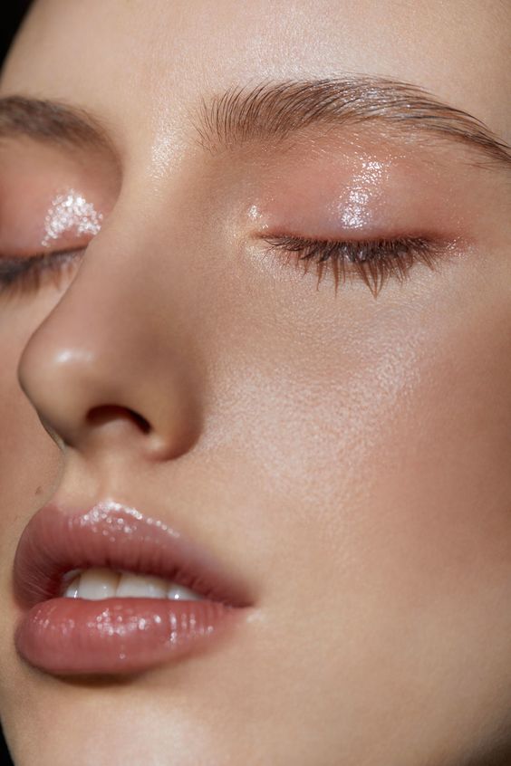 Dewy Eye Neutral Eyeshadow Looks