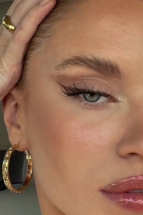 Cat Eye Neutral Eyeshadow Looks