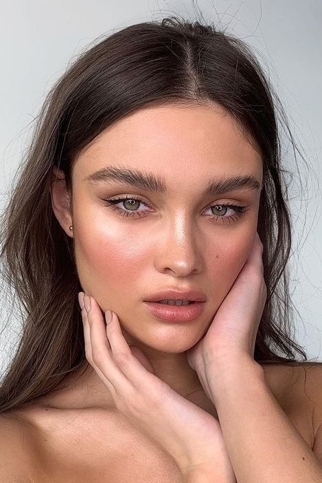 Subtle Smoky Eye
