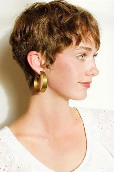 The French Pixie Cut | Short Hairstyles for Women Over 40