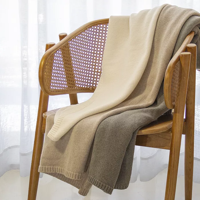 Amalia Home Collection Throw luxury blanket
