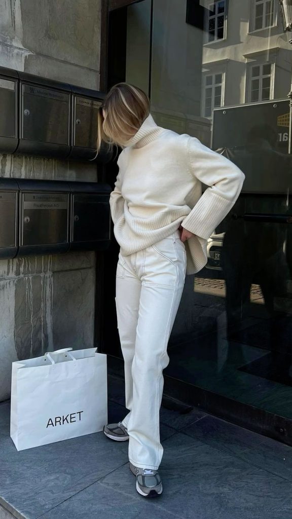 Cream Sweater Outfits