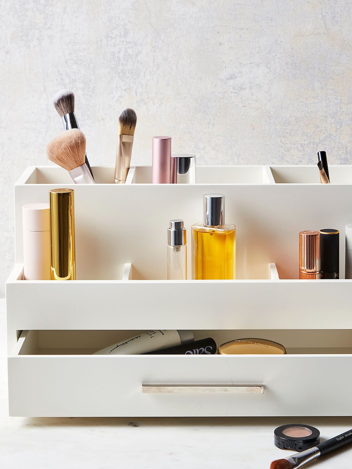 How To Organize Makeup