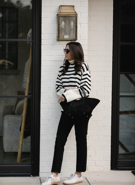 Black and White Outfits for Fall