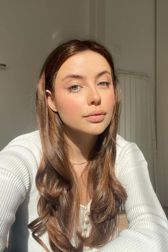 Cloud skin makeup style