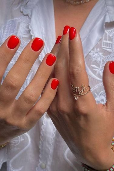 Short Red Nails