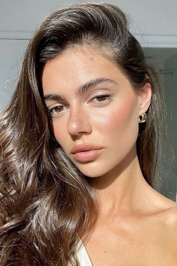 Cloud skin makeup trend