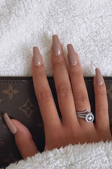 light brown Nails