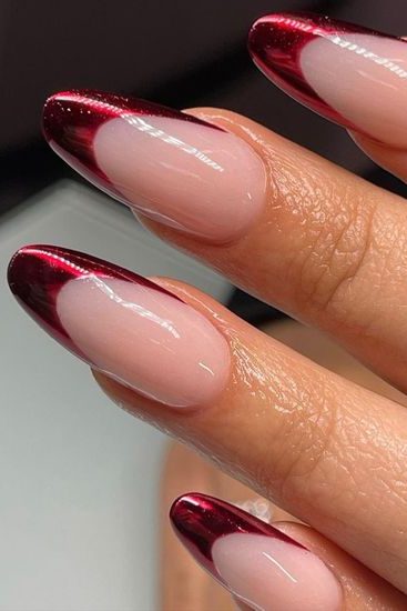 Chrome Nails Winter Nail Trends for 2023