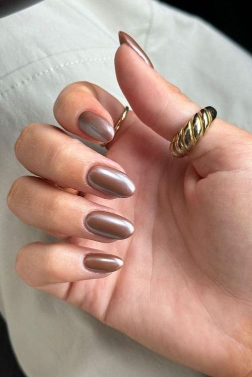 Hot Cocoa Winter Nail Trends