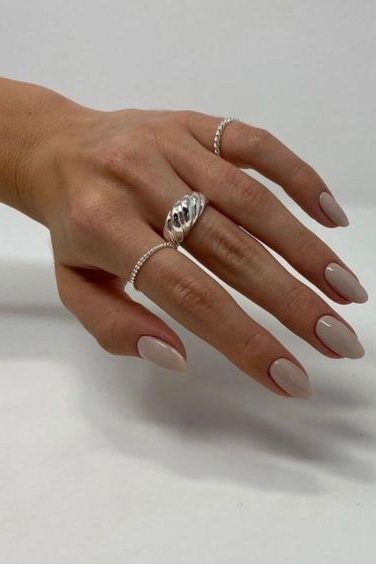greige Neutral Fall Nails
