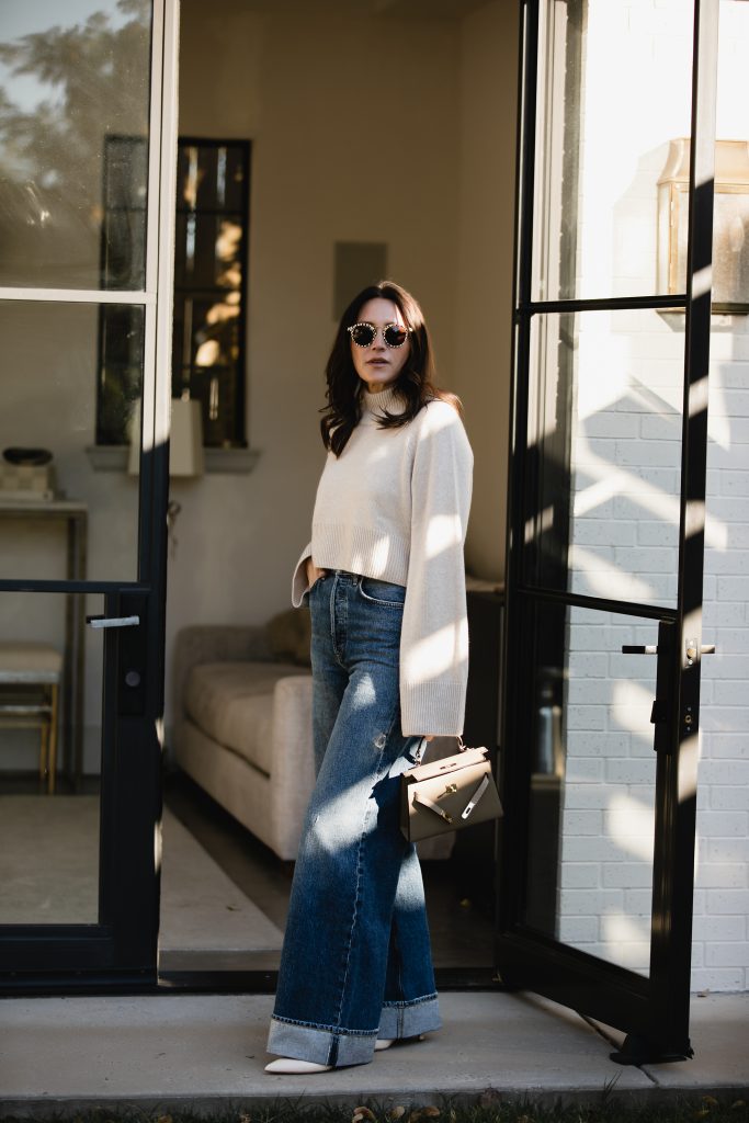 Cropped Sweater and Jeans Outfit