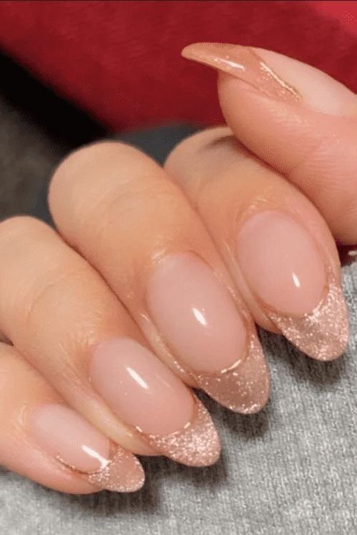 Velvet Cat Eye nail color