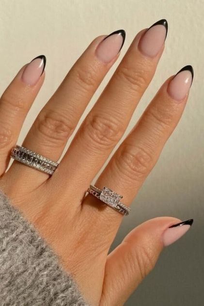 Micro French Tip Nails