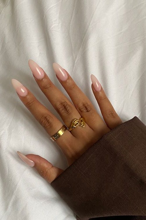 Almond Nails 2024 Nail Trends