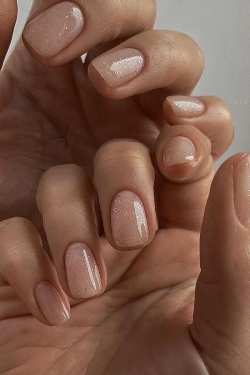 Champagne Sparkle New Years Eve Nails