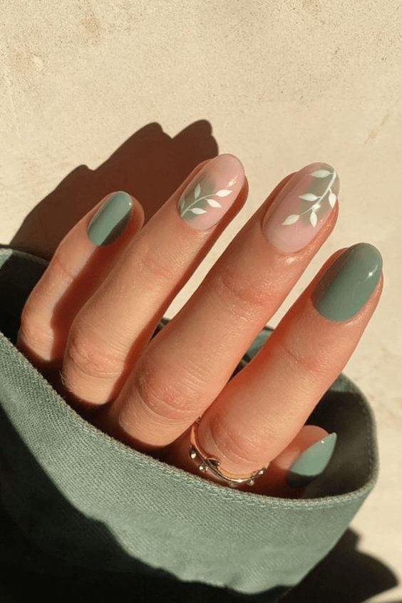 Floral Green Nail art