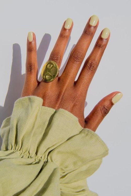 Pistachio Green Nails inspo