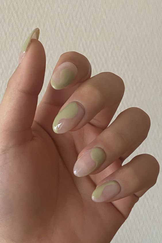 Pistachio Green Nail art