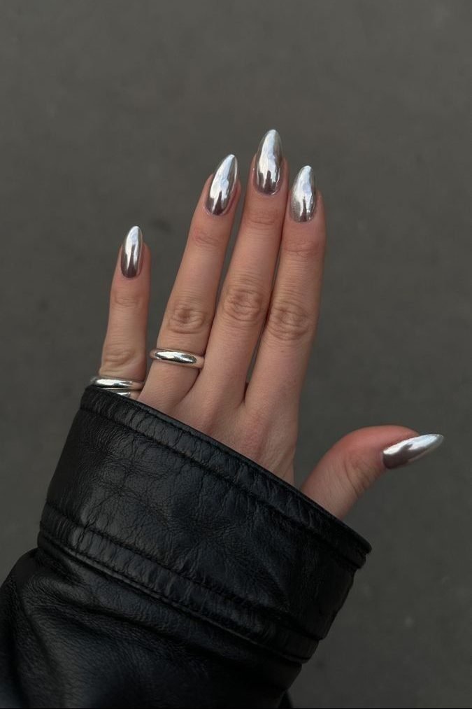 silver Nails 2024 Nail Color Trends