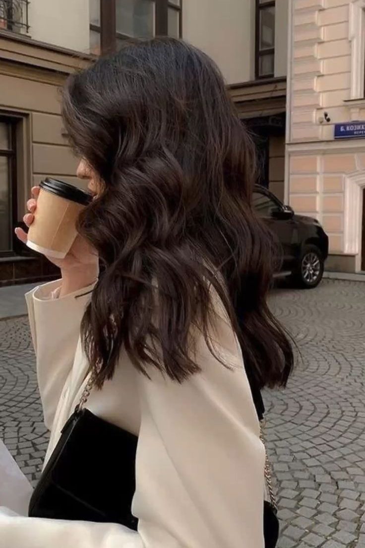 Wavy Natural hairstyle ideas