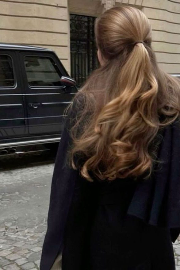 Half Updo Old Money Hairstyles for Women