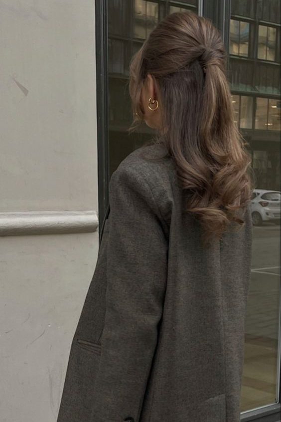 Half Updo