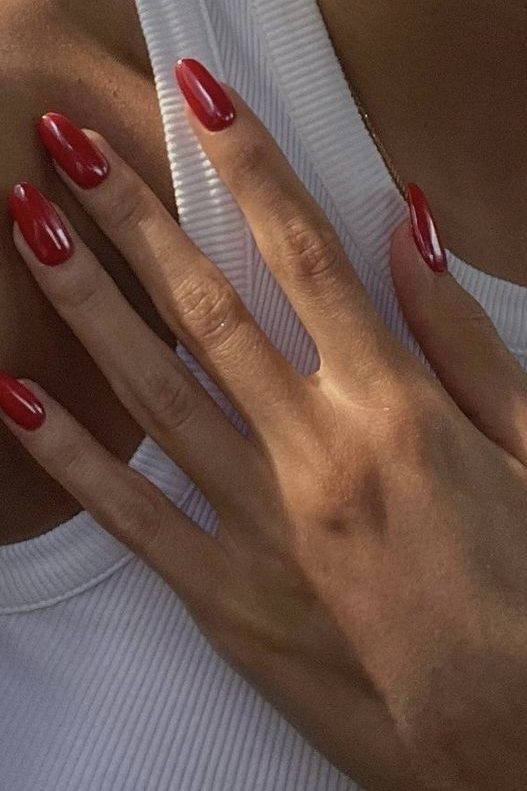 red chrome nails