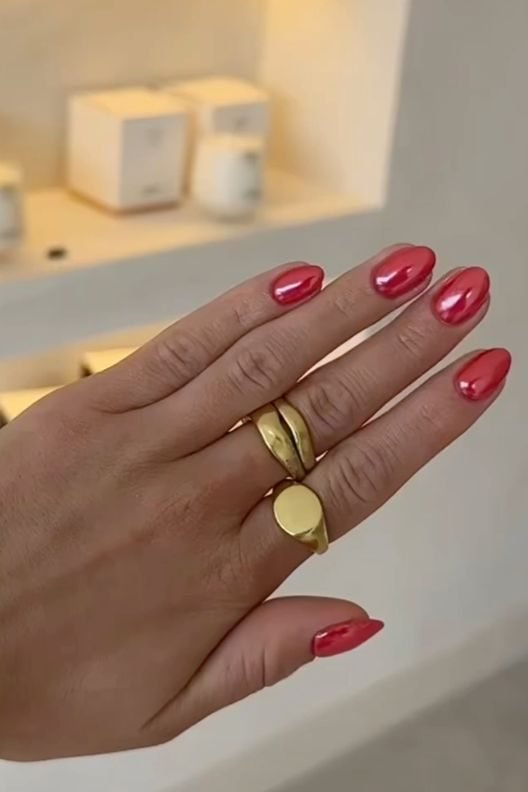 red nail ideas