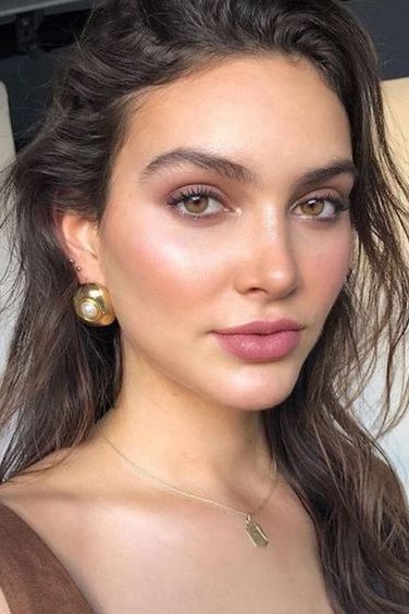 smokey eye Old Money Makeup