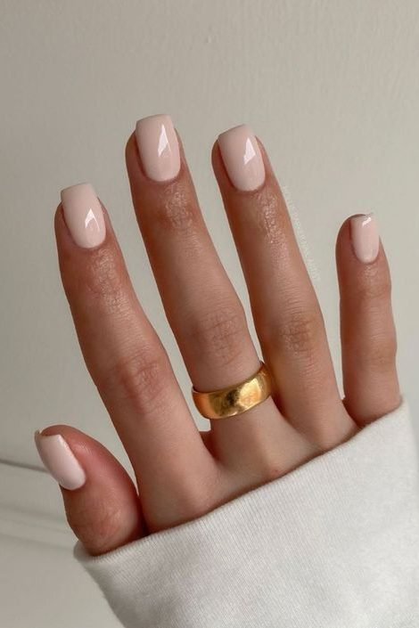 Best Summer Nail Color - beige nails