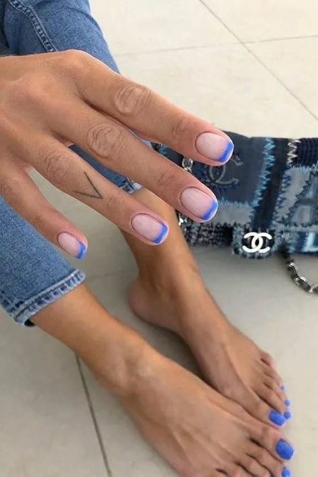 Best Summer Nail Color - Sky Blue Nails french tips